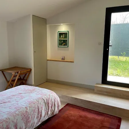 Maison Sur Une Riviere De Mer 别墅
